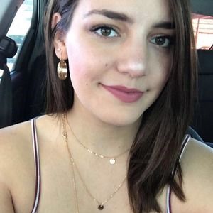 Meet your Posher, Karla